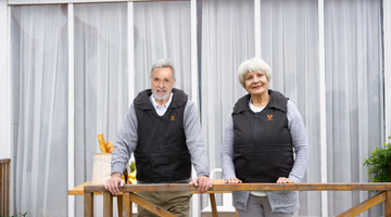 anti-fall airbag vest, elderly fall protect, fall protection,health, senior health